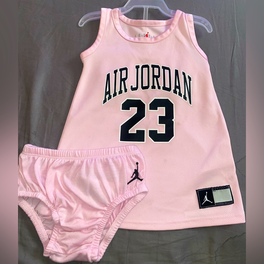 12month pink Jordan dress in new condition w/o tags